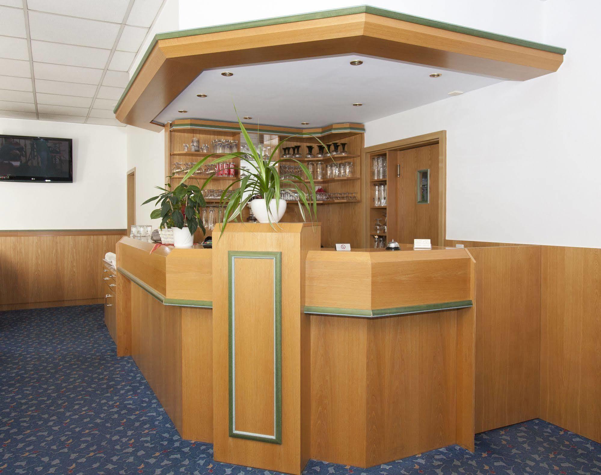 Hotel Albena - Garni Hotel Fürstenwalde Kültér fotó